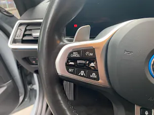 BMW 330e xDrive SAG Touring