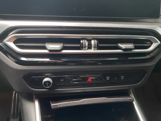 BMW 330e xDrive SAG Touring