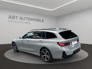BMW 330e xDrive SAG Touring