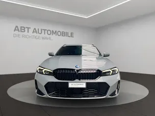 BMW 330e xDrive SAG Touring
