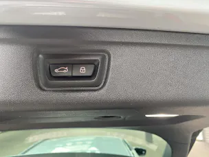 BMW 330e xDrive SAG Touring