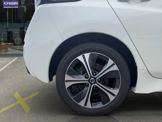 NISSAN Leaf e+ Tekna 62 kWh