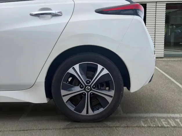 NISSAN Leaf e+ Tekna 62 kWh