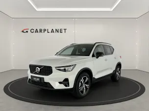 VOLVO XC40 2.0 B3 MH Plus Dark