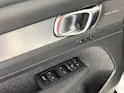 VOLVO XC40 2.0 B3 MH Plus Dark