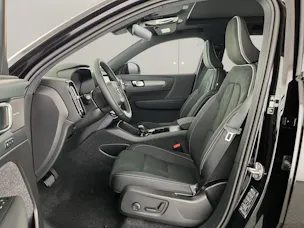 VOLVO EX40 Twin Black Edition AWD