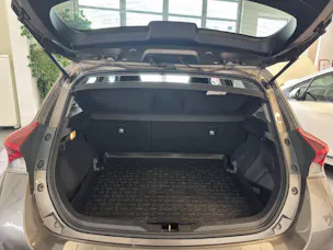 Toyota Auris 1.8 HSD Trend