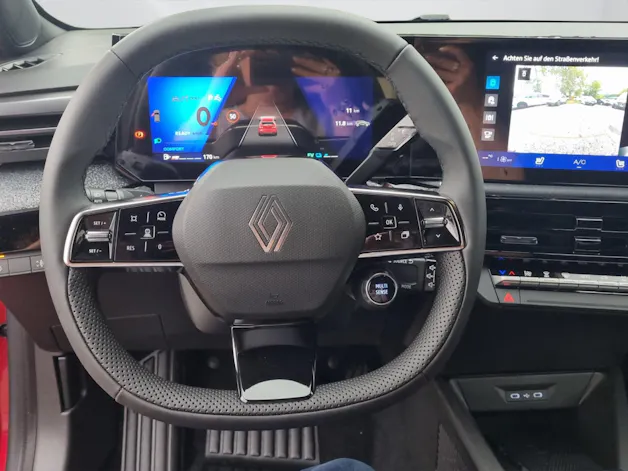 RENAULT Clio 1.8 E-Tech techno