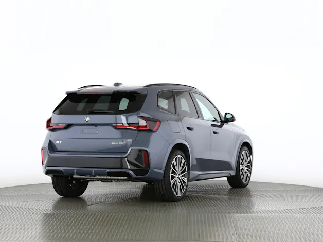 BMW X1 23i xDrive paddles