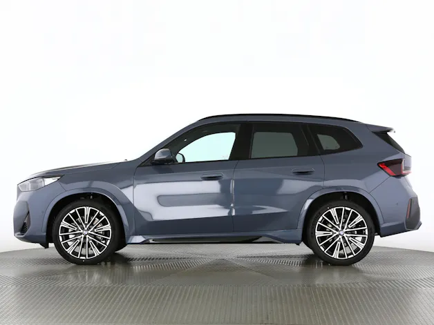 BMW X1 23i xDrive paddles