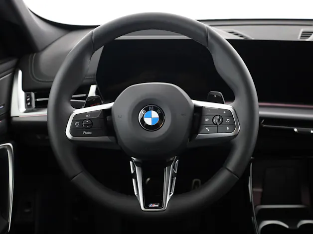 BMW X1 23i xDrive paddles