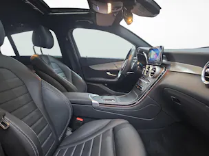 MERCEDES-BENZ GLC 300 4MATIC Coupé AMG Line