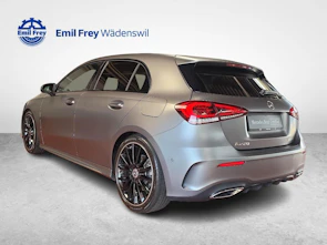 Fahrzeugbild MERCEDES-BENZ A 220 4MATIC AMG Line