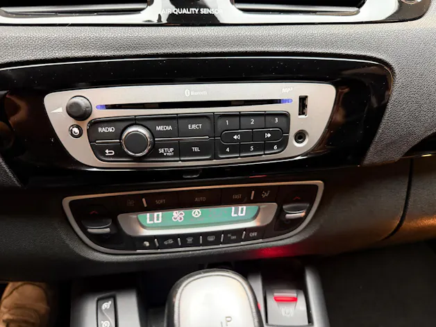 RENAULT Grand Scénic 2.0 dCi 150 Privilège 7P