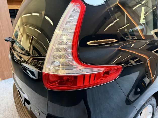 RENAULT Grand Scénic 2.0 dCi 150 Privilège 7P