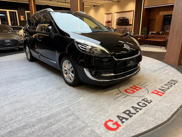RENAULT Grand Scénic 2.0 dCi 150 Privilège 7P
