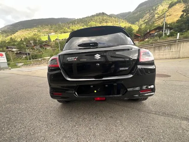 Suzuki Swift 1.2 Piz Sulai Hybrid 4x4