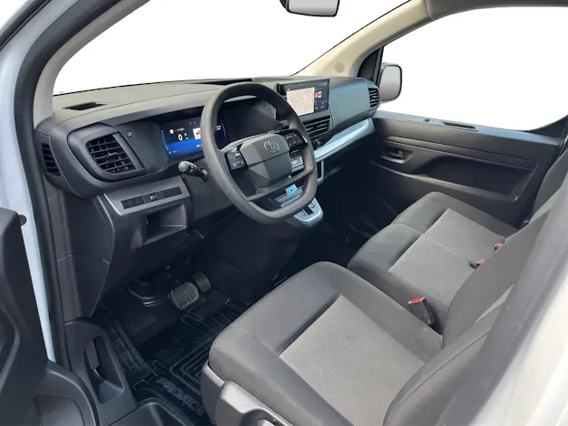 Toyota PROACE Van L2 2.0 D Advanced
