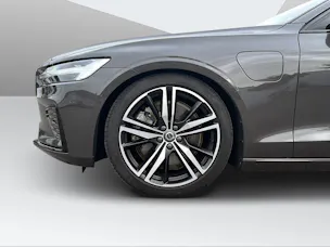 VOLVO V60 2.0 T6 TE Ultimate Dark eAWD