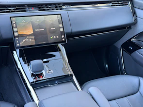 immagine del veicolo LAND ROVER Range Rover Sport 3.0 I6 P460e SE Dynamic