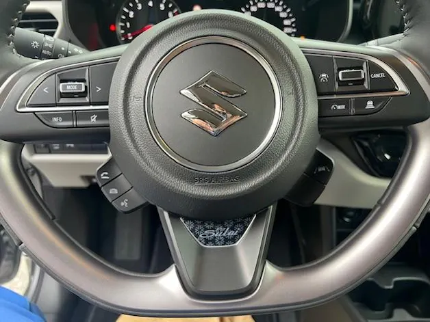 Suzuki Swift 1.2 Piz Sulai Hybrid 4x4