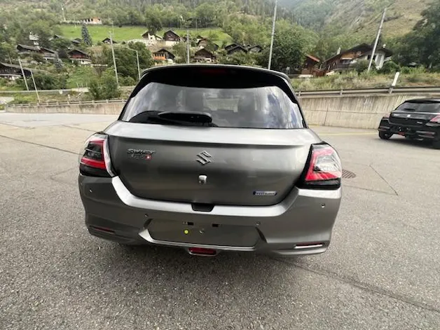 Suzuki Swift 1.2 Piz Sulai Hybrid 4x4