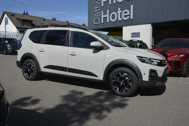 DACIA Jogger 1.8 Hybrid Journey 7P