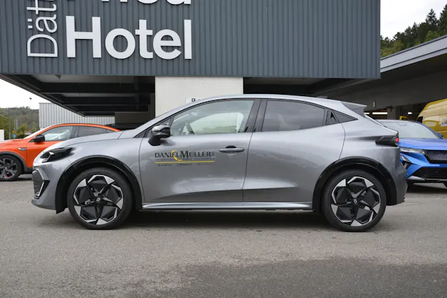 RENAULT Clio 1.8 E-Tech techno