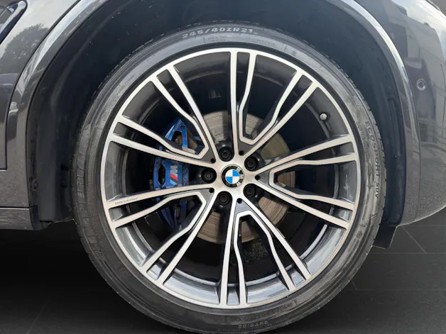 BMW X3 M40i