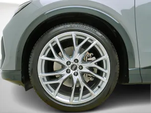 AUDI Q4 e-tron 55 S line quattro