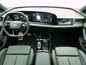 AUDI Q6 e-tron S line quattro