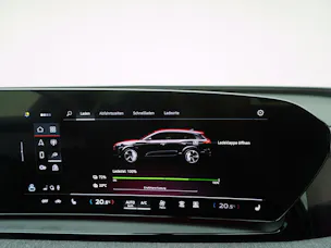 AUDI Q6 e-tron S line quattro