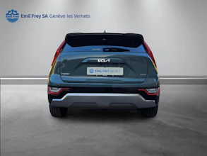 https://vehicle.imgix.net/4449805/ef80bdec-5cb6-4c8c-94ce-1a11a810ccc4.jpg
