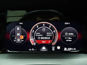 VW Golf 8.5 2.0 TSI DSG R Black Edition 4Motion