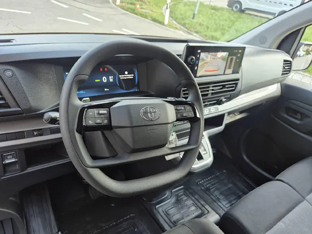 Toyota PROACE Van L1 75KWh Advanced