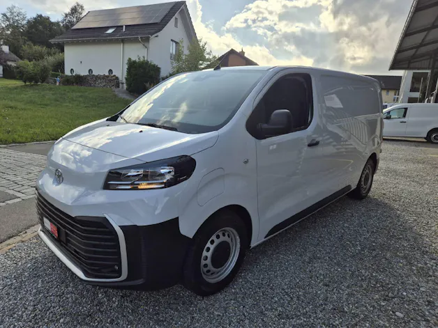 Toyota PROACE Van L1 75KWh Advanced