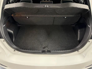 Fahrzeugbild TOYOTA Yaris 1.5 VVT-i HSD GR-S