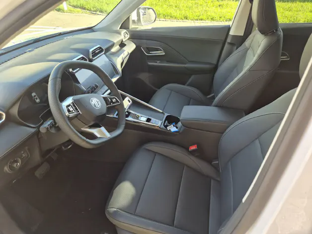 MG ZS 1.5 Hybrid+ Luxury