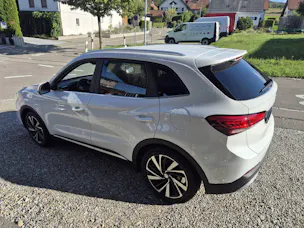 MG ZS 1.5 Hybrid+ Luxury