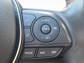 https://vehicle.imgix.net/4449905/02c2730c-0e29-43e5-ac6f-d4ffcef1c41e.jpg