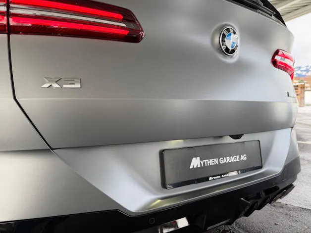 BMW X3 M50i