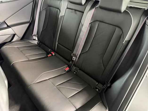 BMW X3 M50i