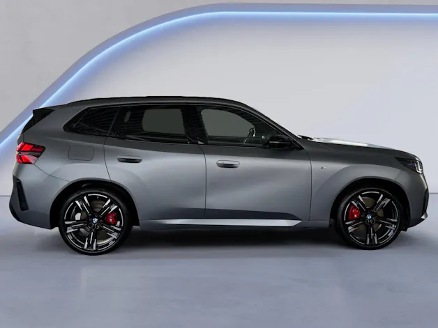 BMW X3 M50i