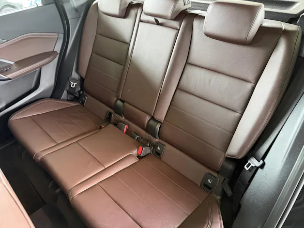 BMW X1 23i xDrive paddles