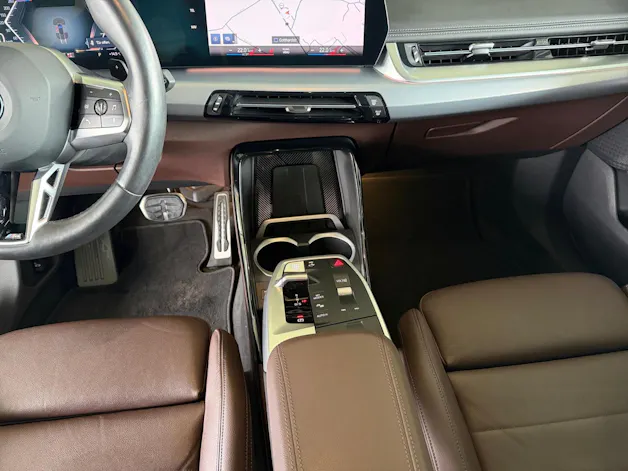 BMW X1 23i xDrive paddles