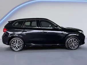 BMW X1 23i xDrive paddles