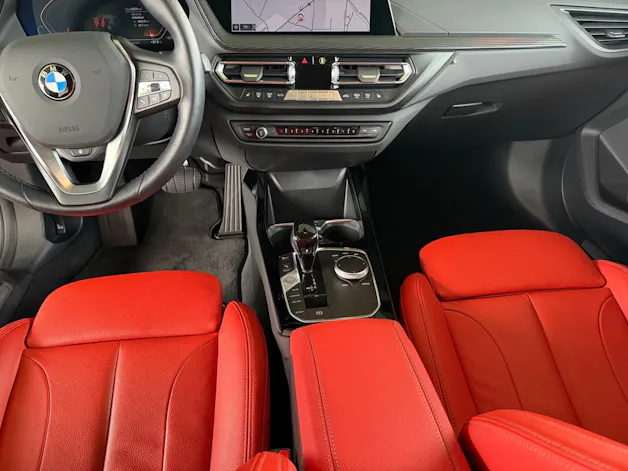 BMW 120i