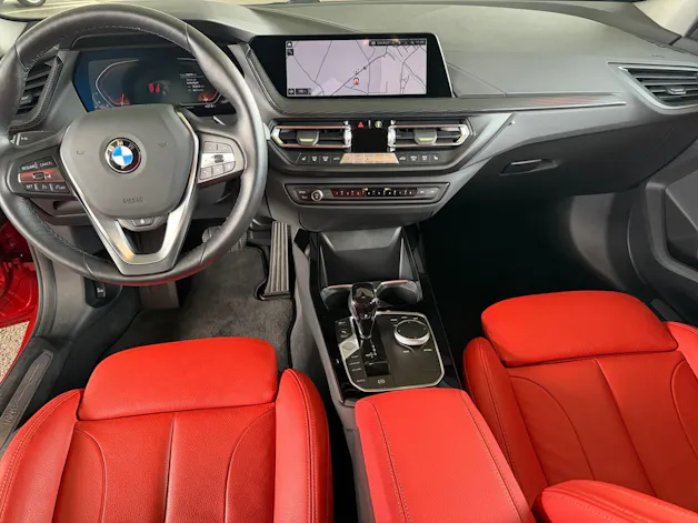 BMW 120i