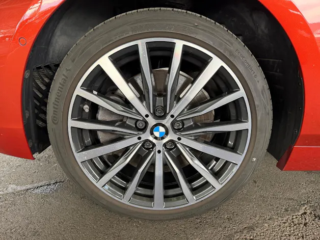 BMW 120i