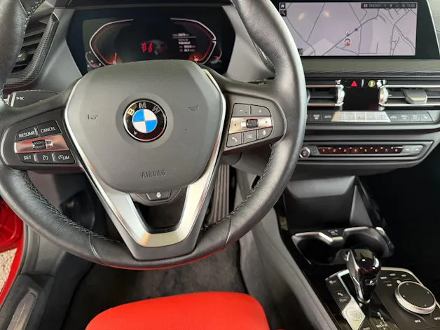 BMW 120i